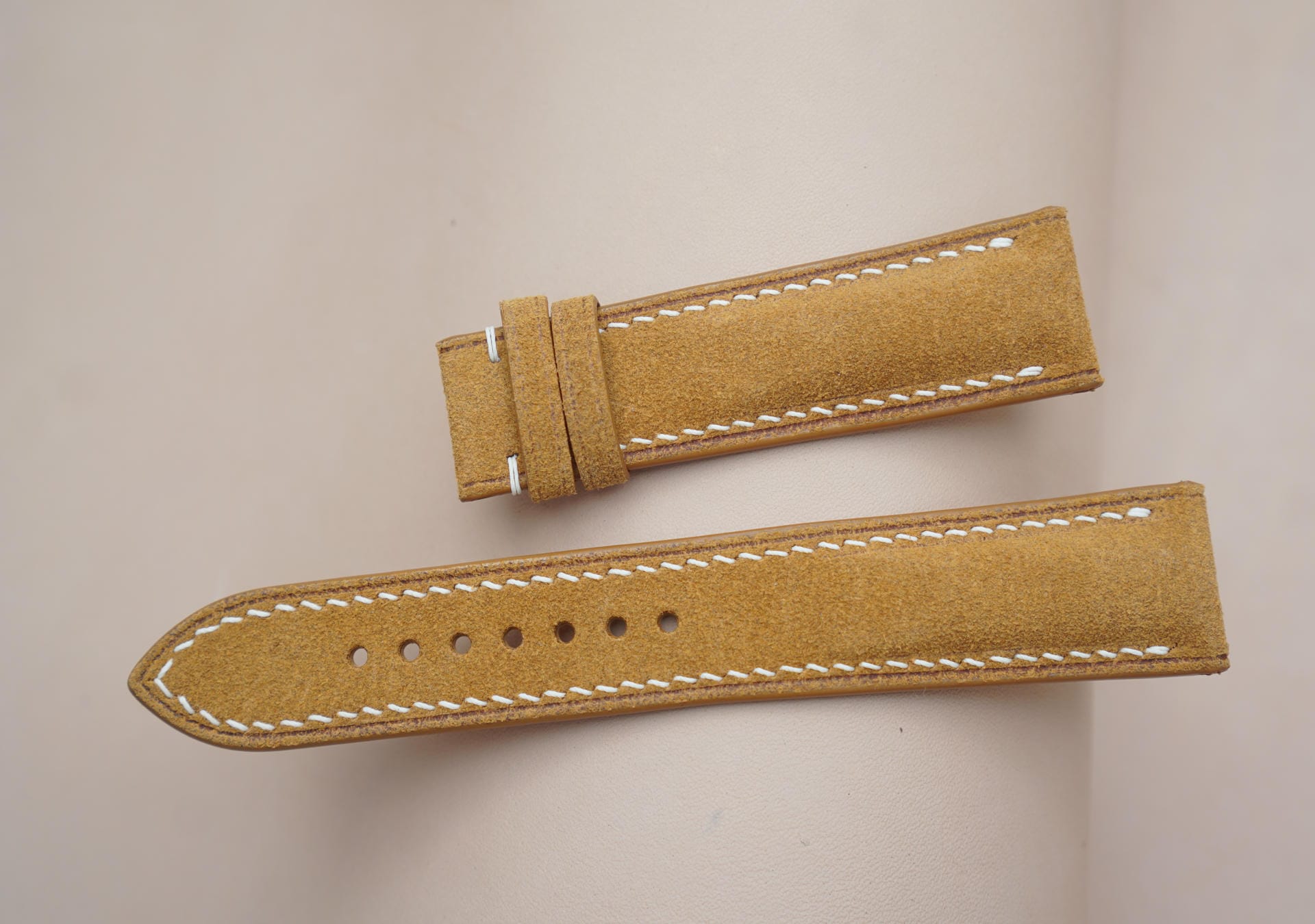 Dây đồng hồ Handmade da lộn Ý Nhập khẩu màu vàng bò DL011