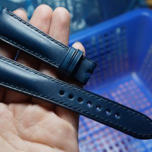 Dây đồng hồ Handmade da BUTTERO màu xanh navy, chỉ cùng màuBT002